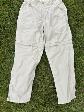 Cabela's Men's Light Beige Cargo Pants